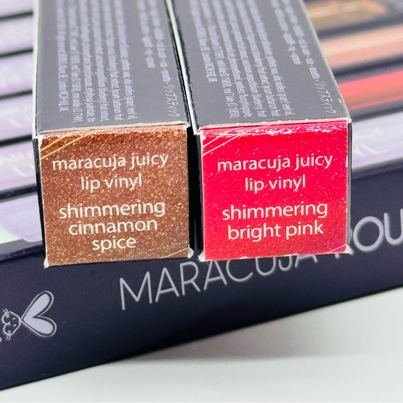 Shimmering Bright Pink Tarte Maracuja Juicy Lip Vinyl Shimmer Brand New in Box - Picture 5 of 15